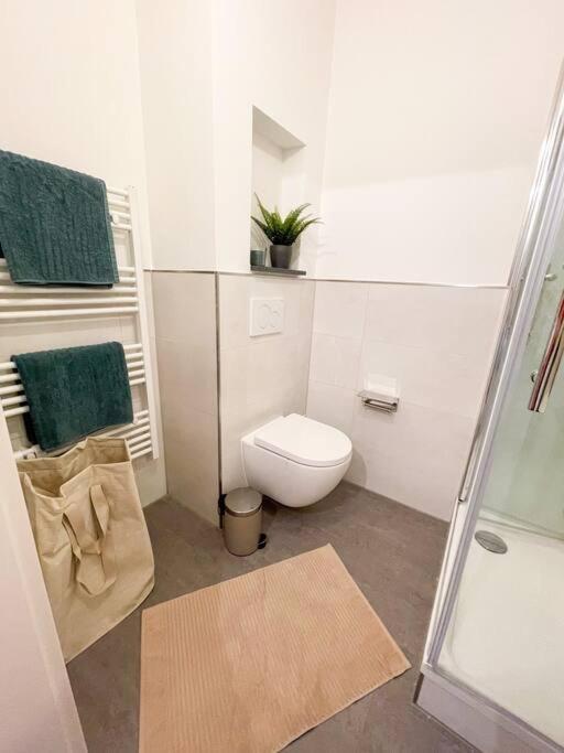 +Stadtruhe+ Niedliche Appartment Mit Garten 뤼네부르크 외부 사진